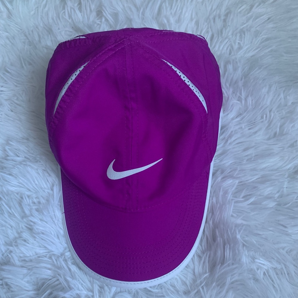 Nike Dri-Fit baseball hat